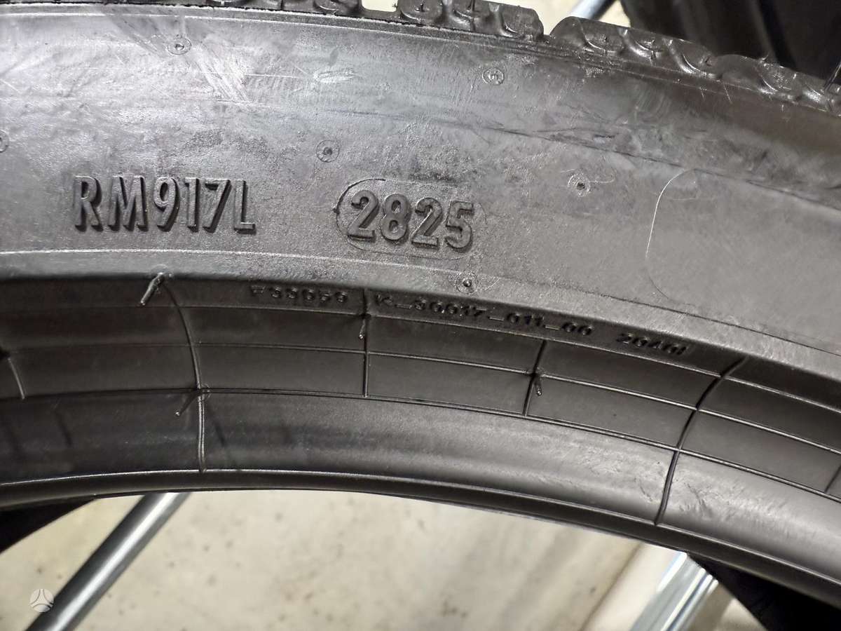 Pirelli PZero winter2//2025m, зимние 255/40 R21