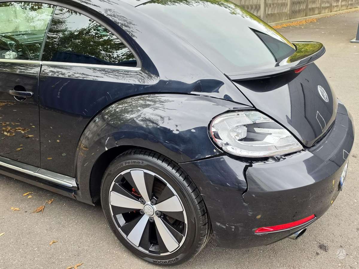 Volkswagen Beetle, 2.0 l., hatchback
