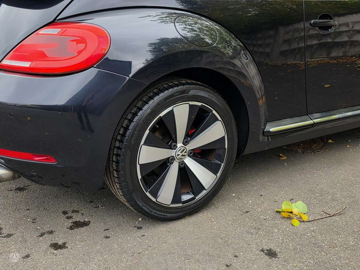 Volkswagen Beetle, 2.0 l., hatchback