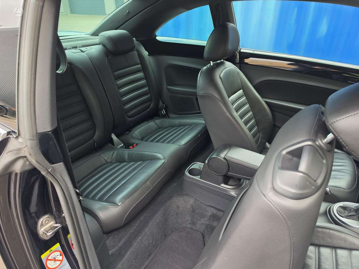 Volkswagen Beetle, 2.0 l., hatchback