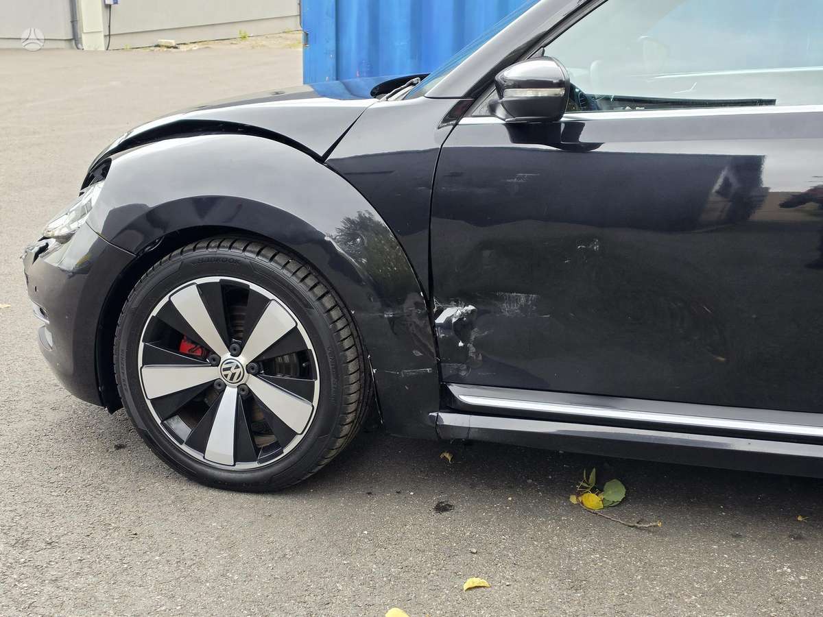 Volkswagen Beetle, 2.0 l., hatchback