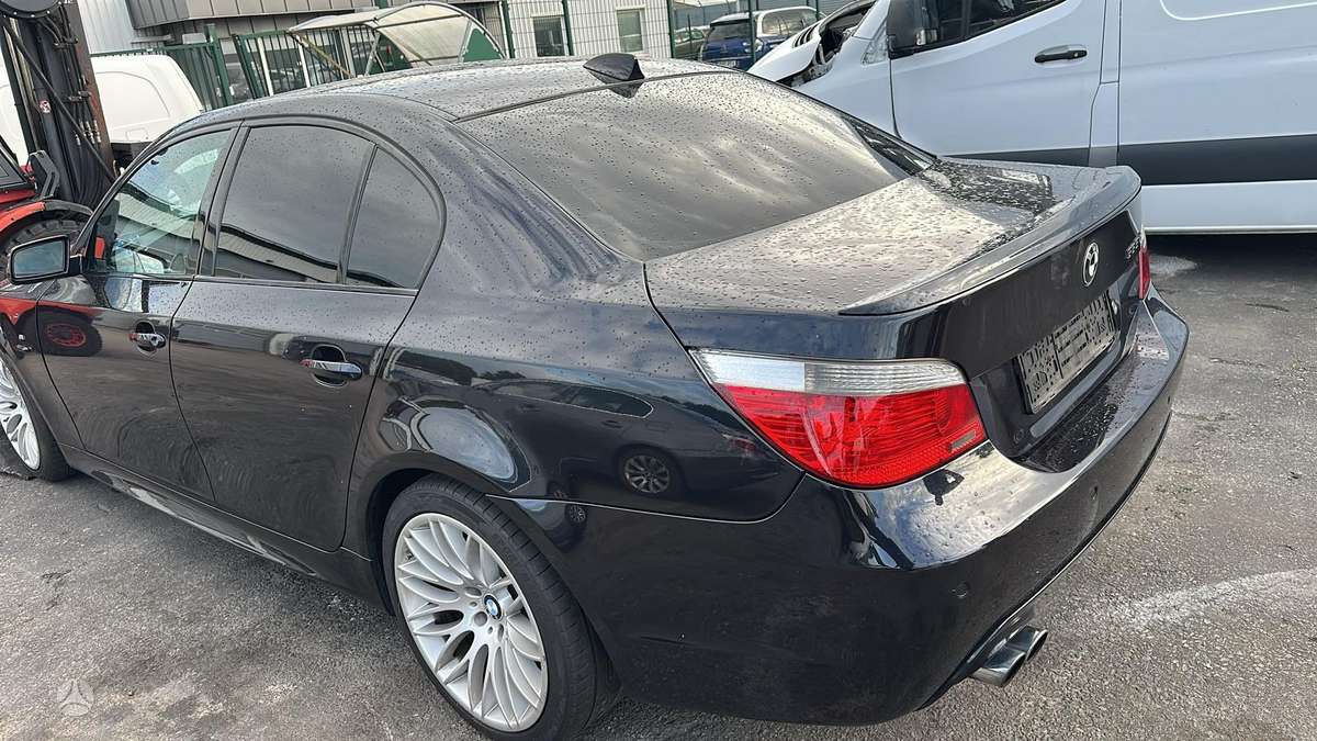BMW 5 serija Spalvos kodas 416
