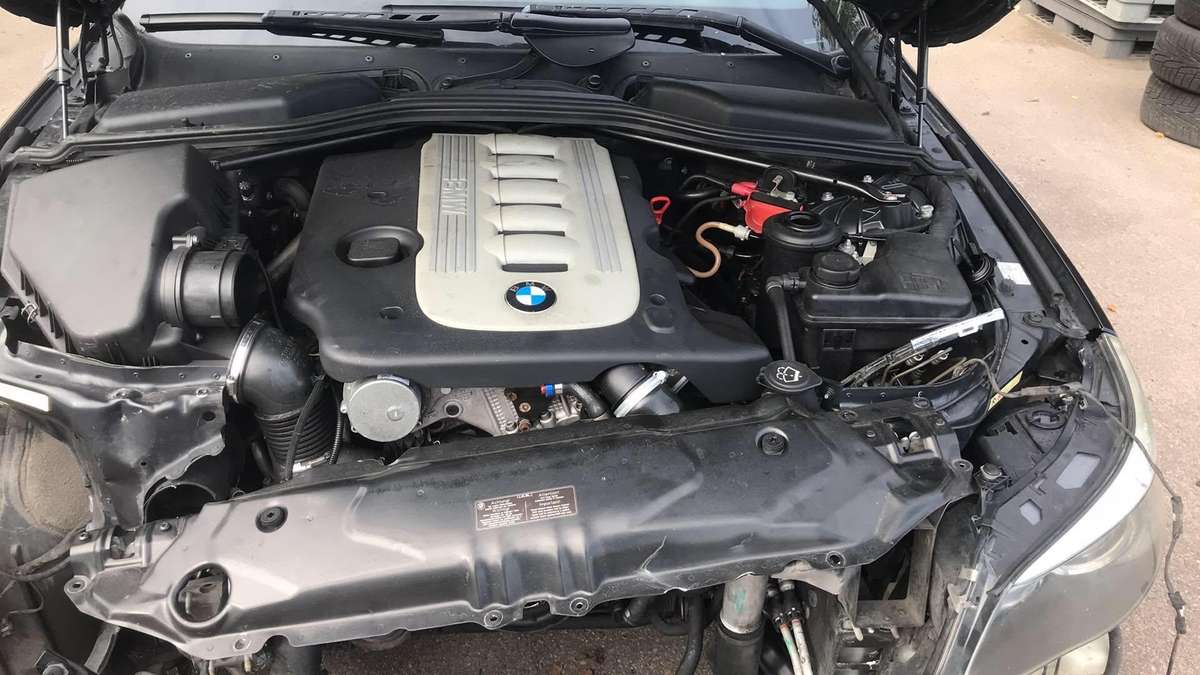 BMW 5 serija Spalvos kodas 416