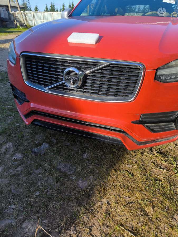 Volvo XC90 R design