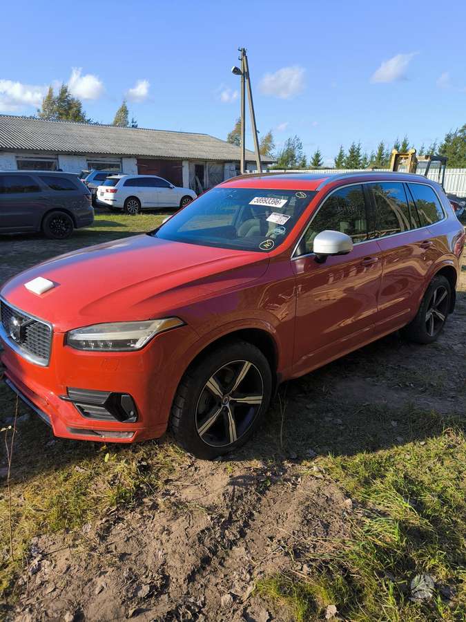 Volvo XC90 R design
