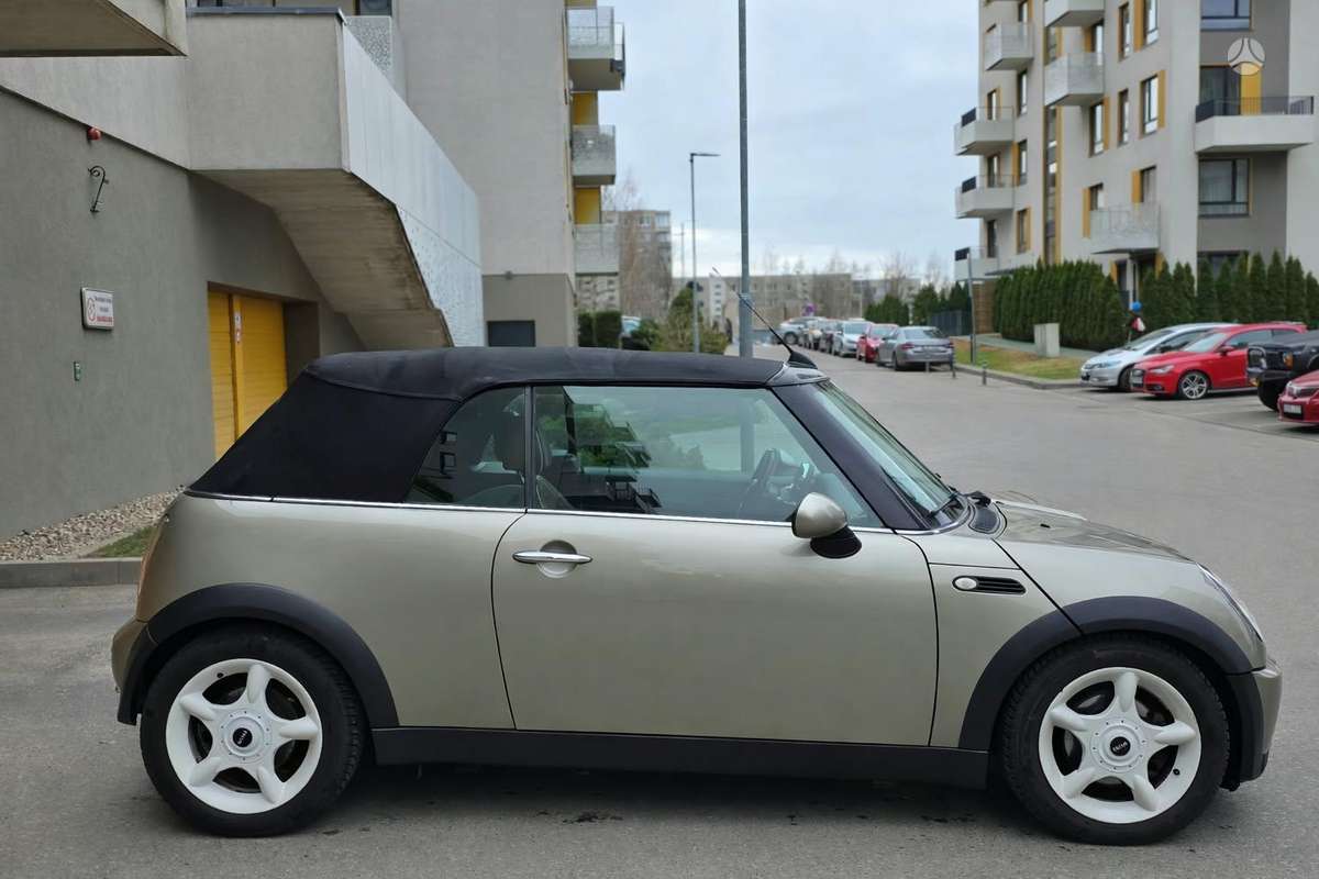 Mini Cooper, 1.6 l., convertible