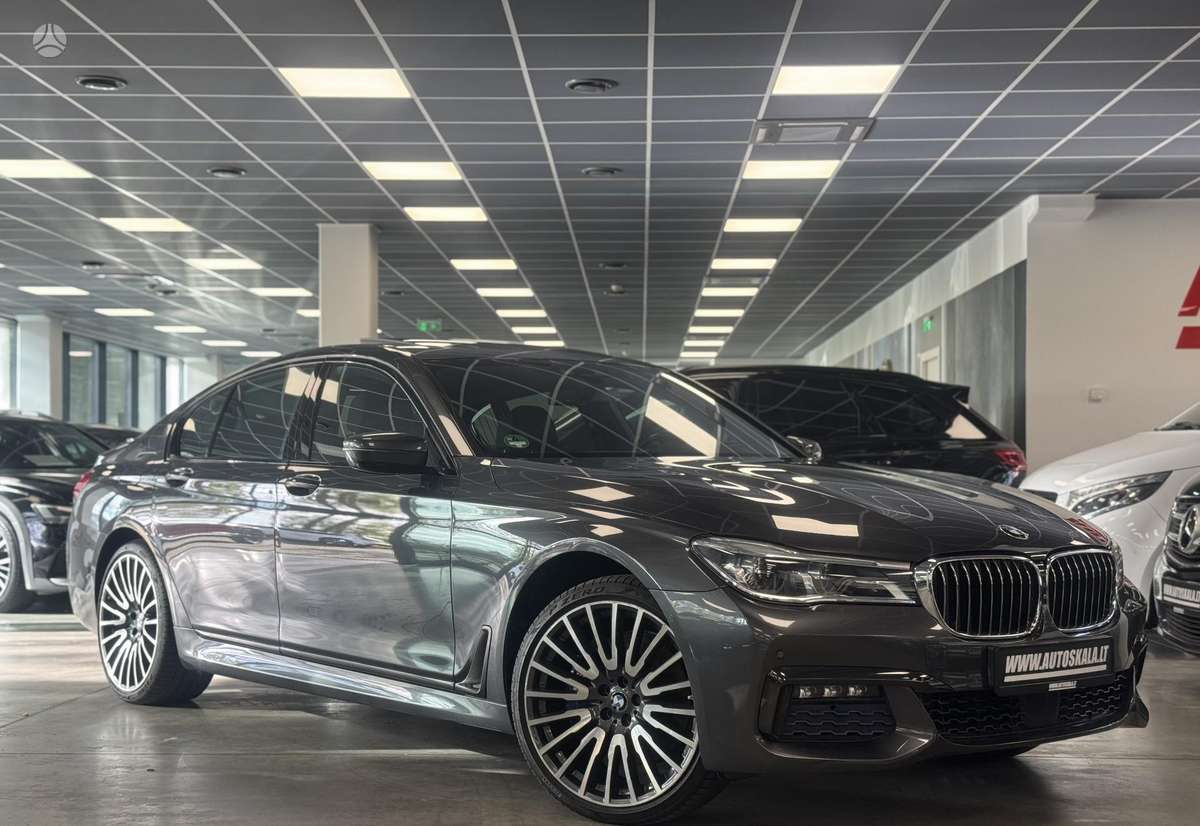 BMW 740, 3.0 l., Седан