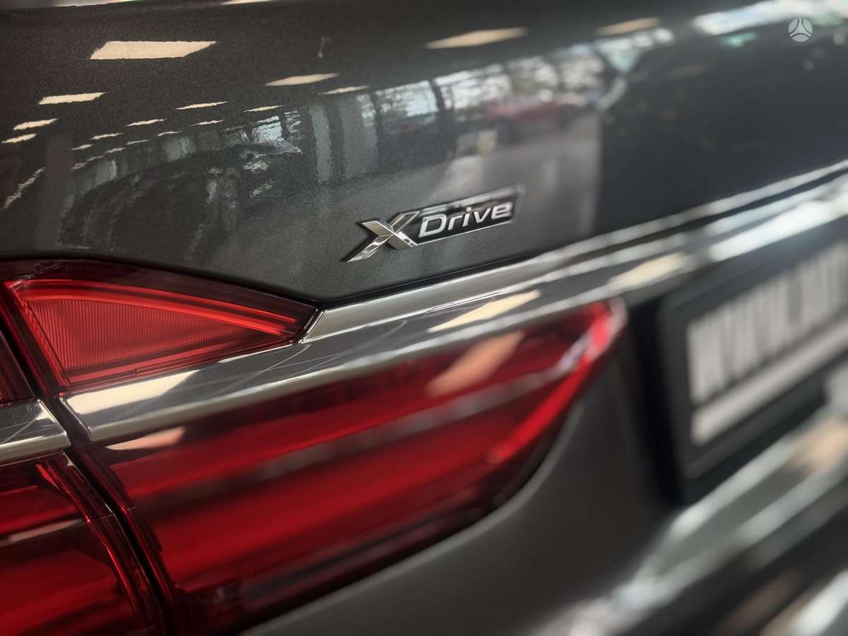 BMW 740, 3.0 l., Седан
