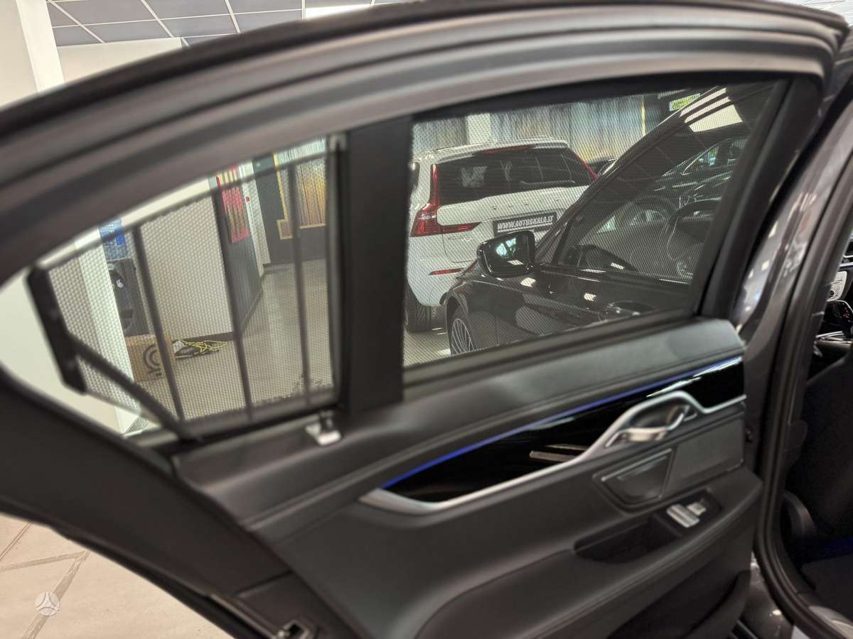 BMW 740, 3.0 l., Седан