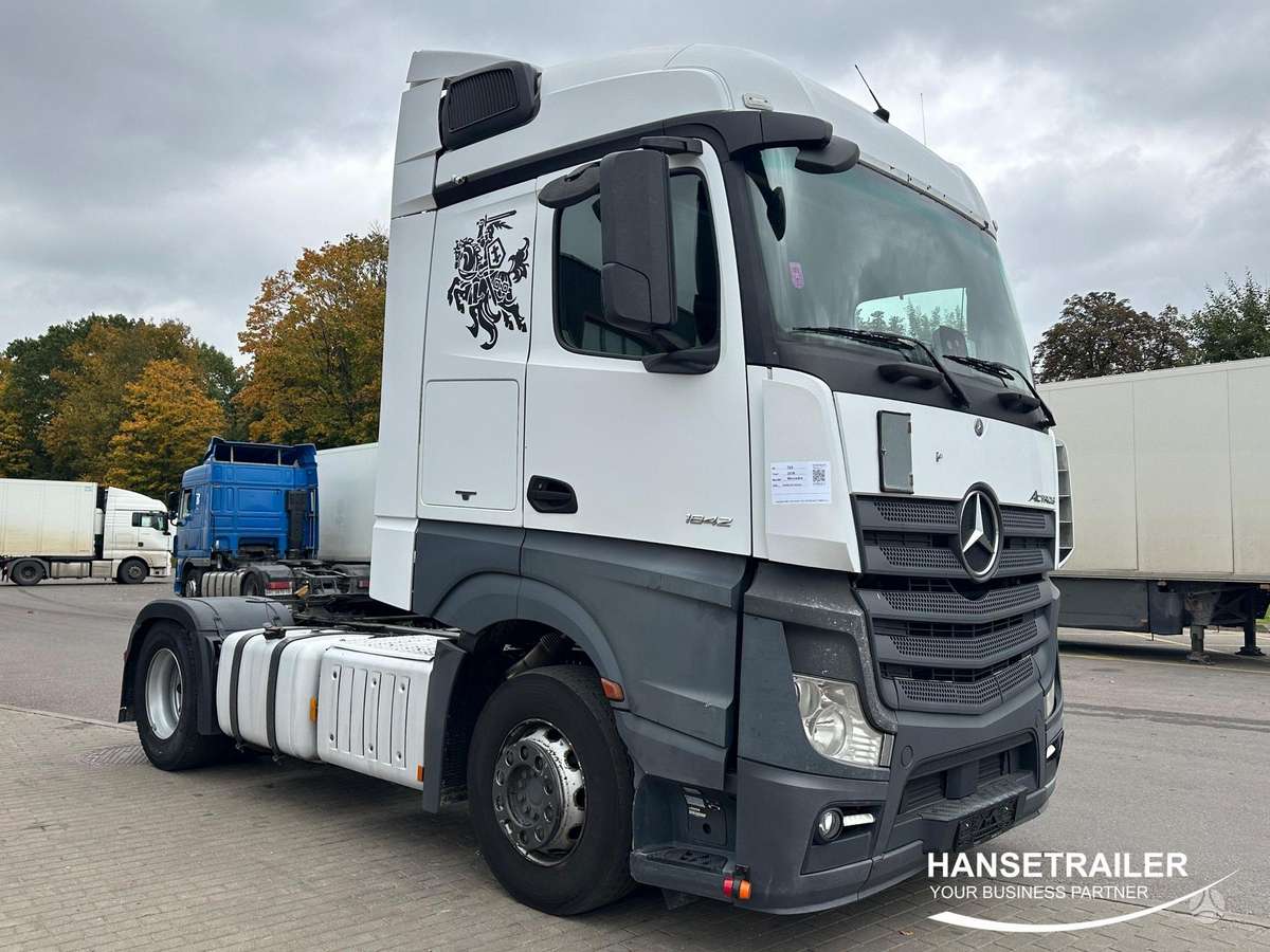 Mercedes-Benz Actros TUV, double sleeper