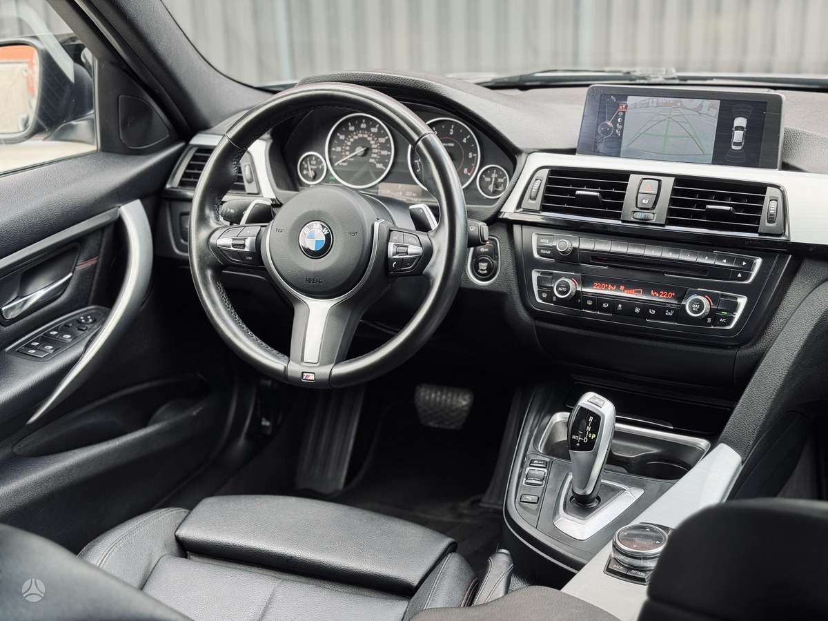 BMW 320, 2.0 l., Седан