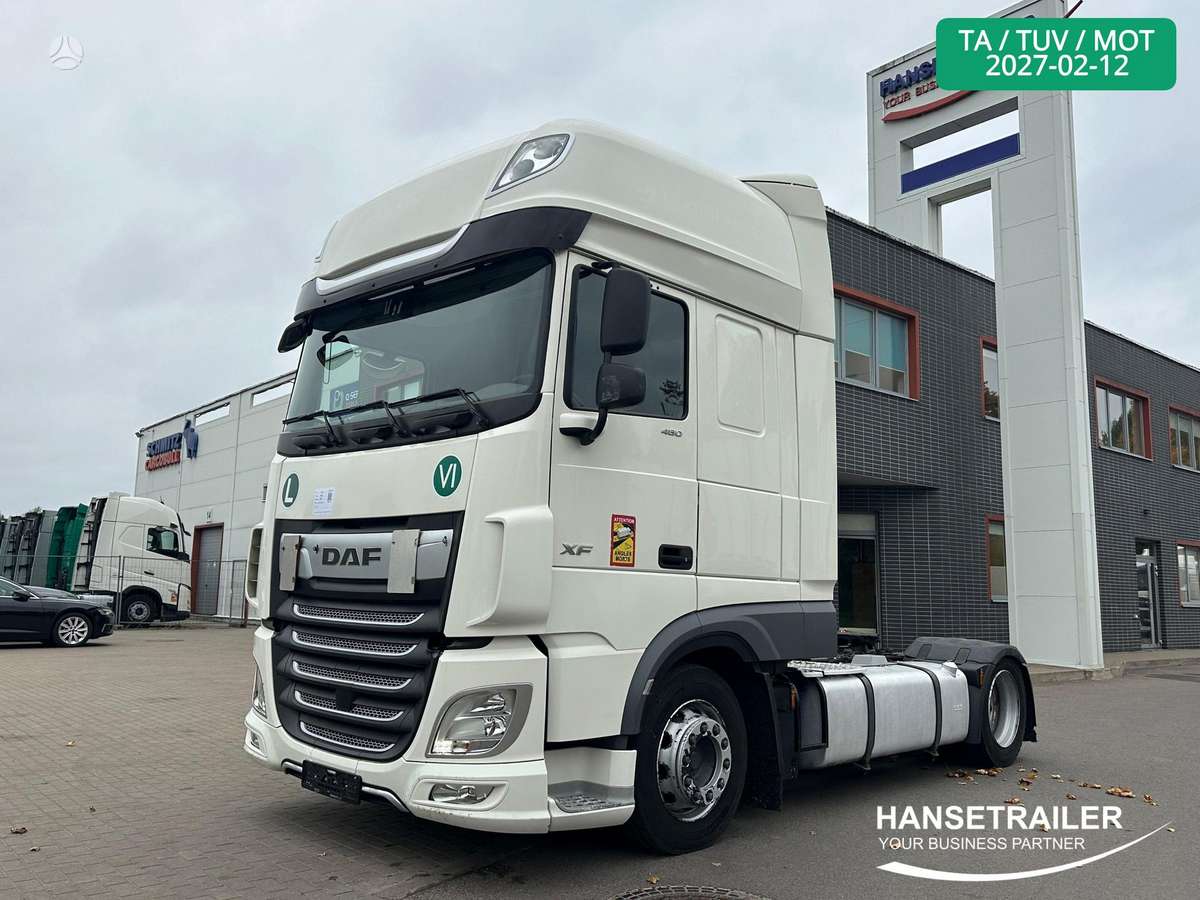 DAF XF 106.480 Mega Low Deck, double sleeper
