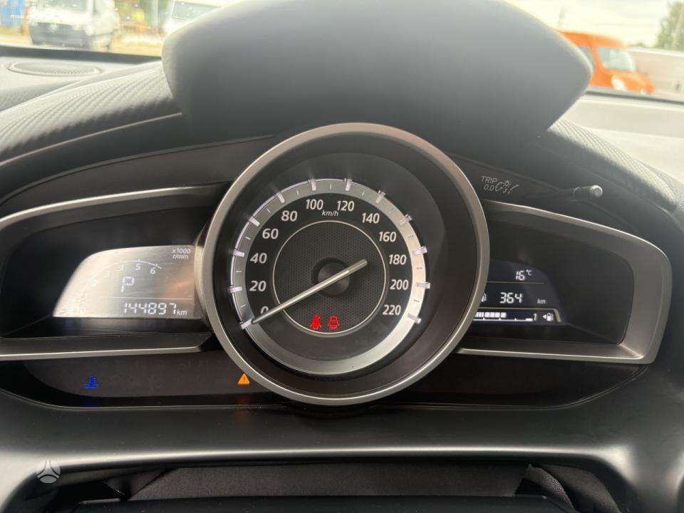 Mazda CX-3, 2.0 l., off-road / crossover