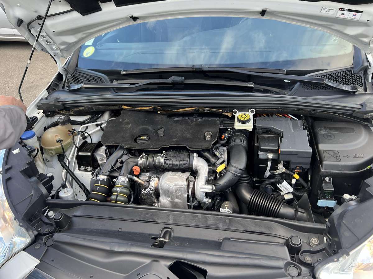 Citroen DS4, 1.6 l., hatchback