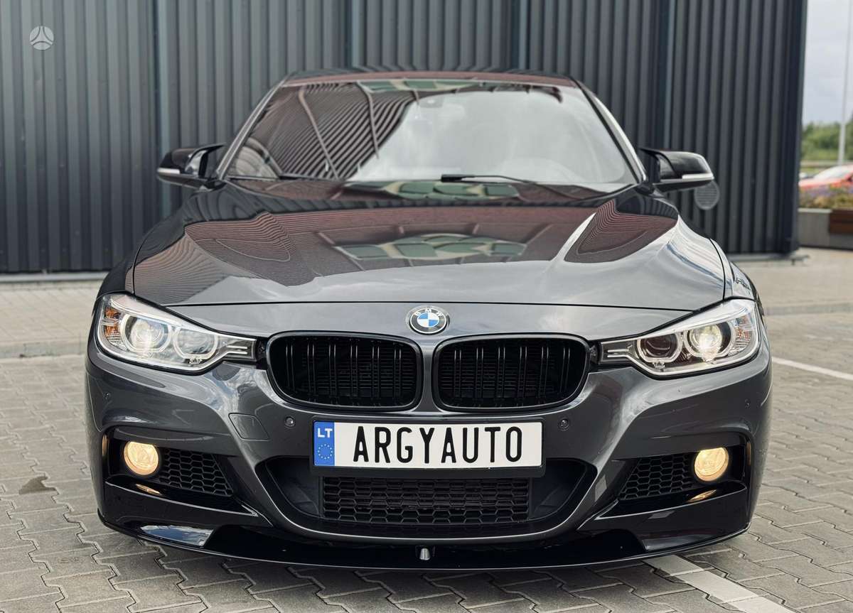 BMW 320, 2.0 l., Седан