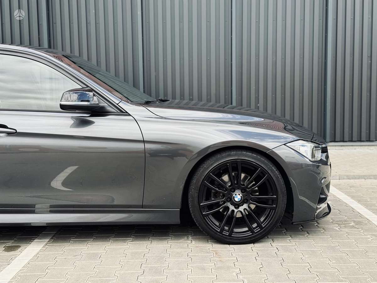 BMW 320, 2.0 l., Седан