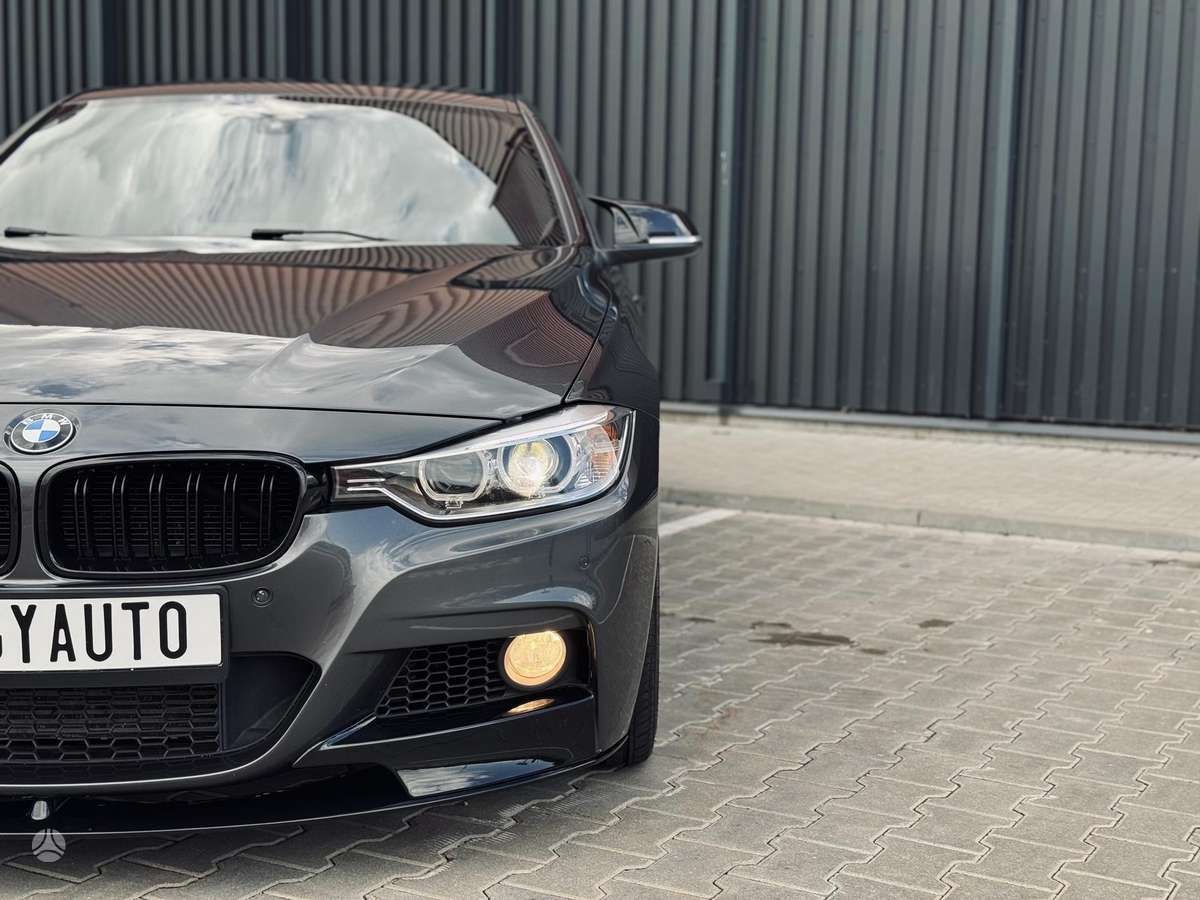BMW 320, 2.0 l., Седан