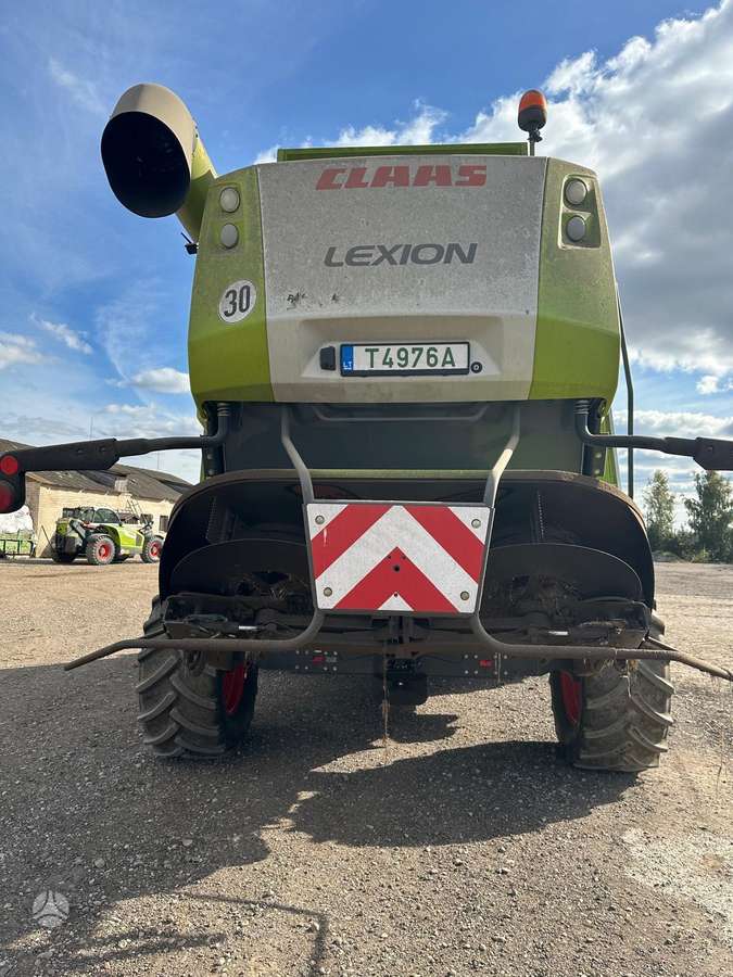 Claas Lexion 670, combine harvesters