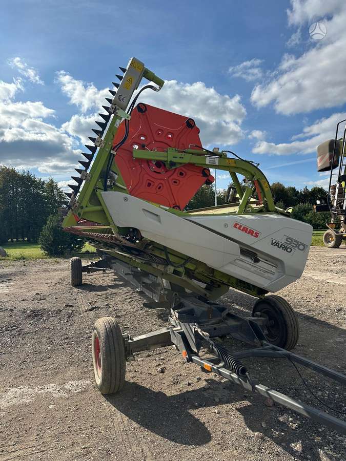 Claas Lexion 670, kombainai