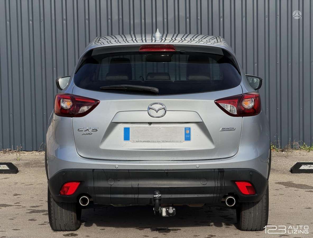 Mazda CX-5, 2.2 l., off-road / crossover
