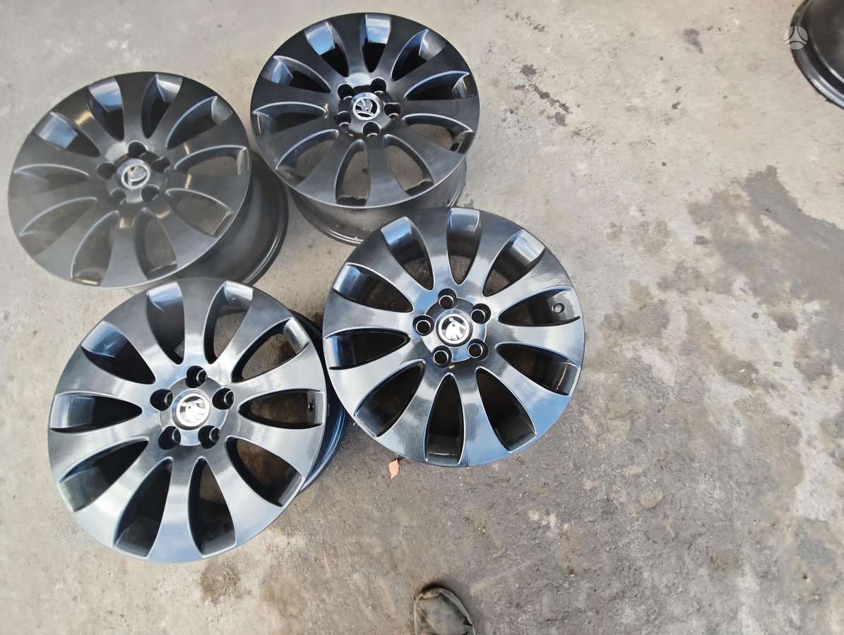 Skoda Super b, легкосплавные , R17