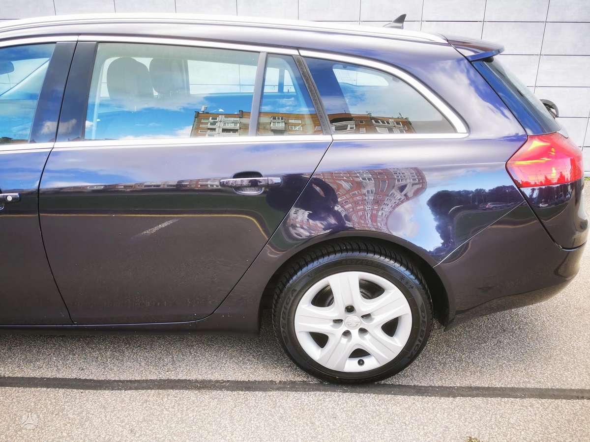 Opel Insignia 2013 — photo 12