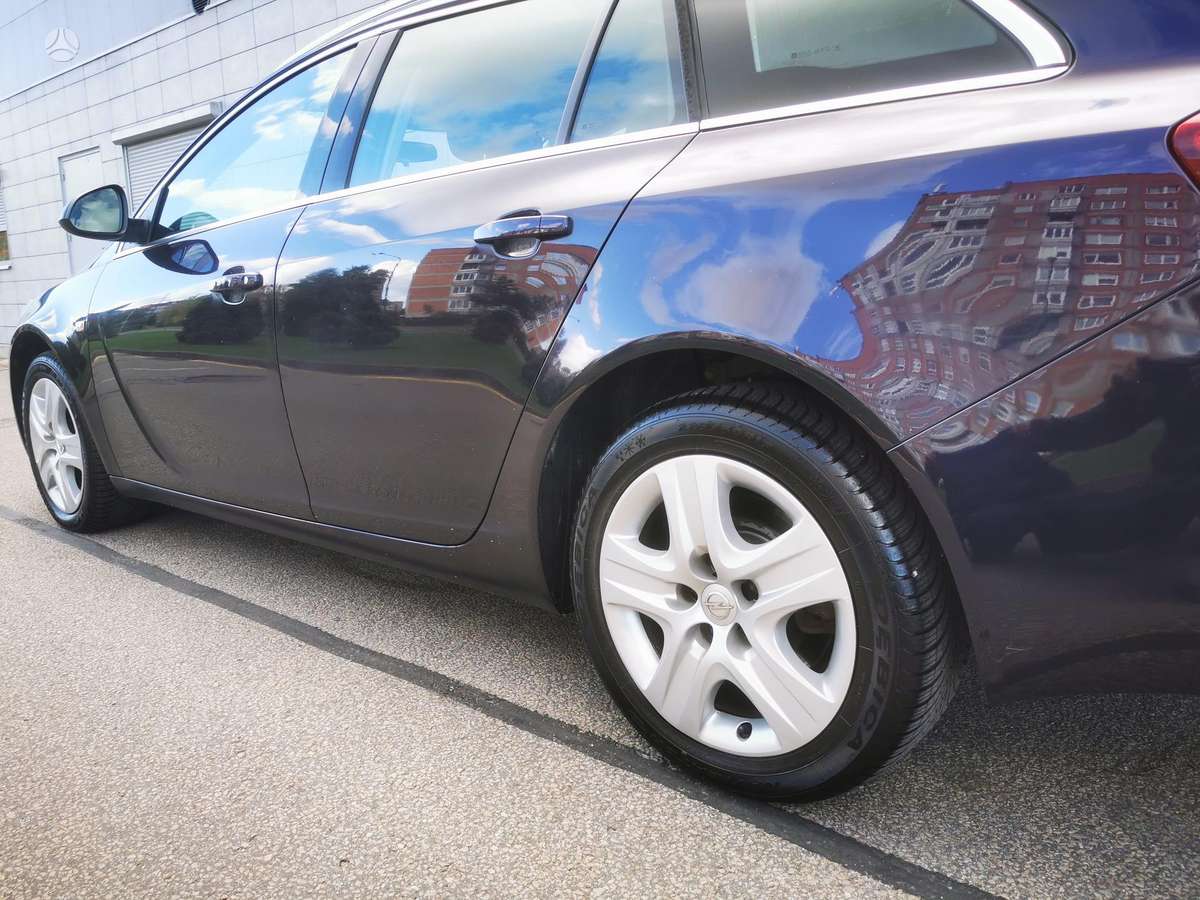 Opel Insignia 2013 — photo 9