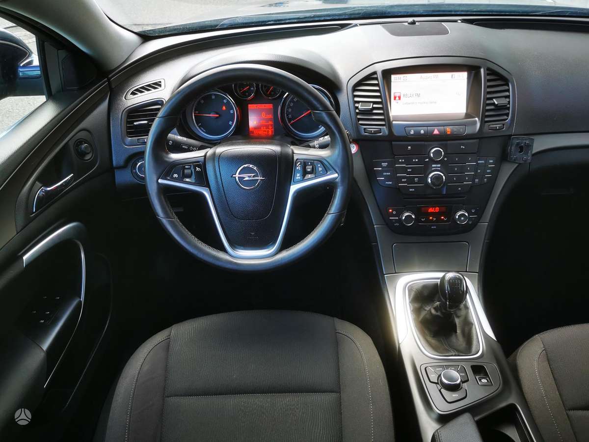 Opel Insignia 2013 — photo 16