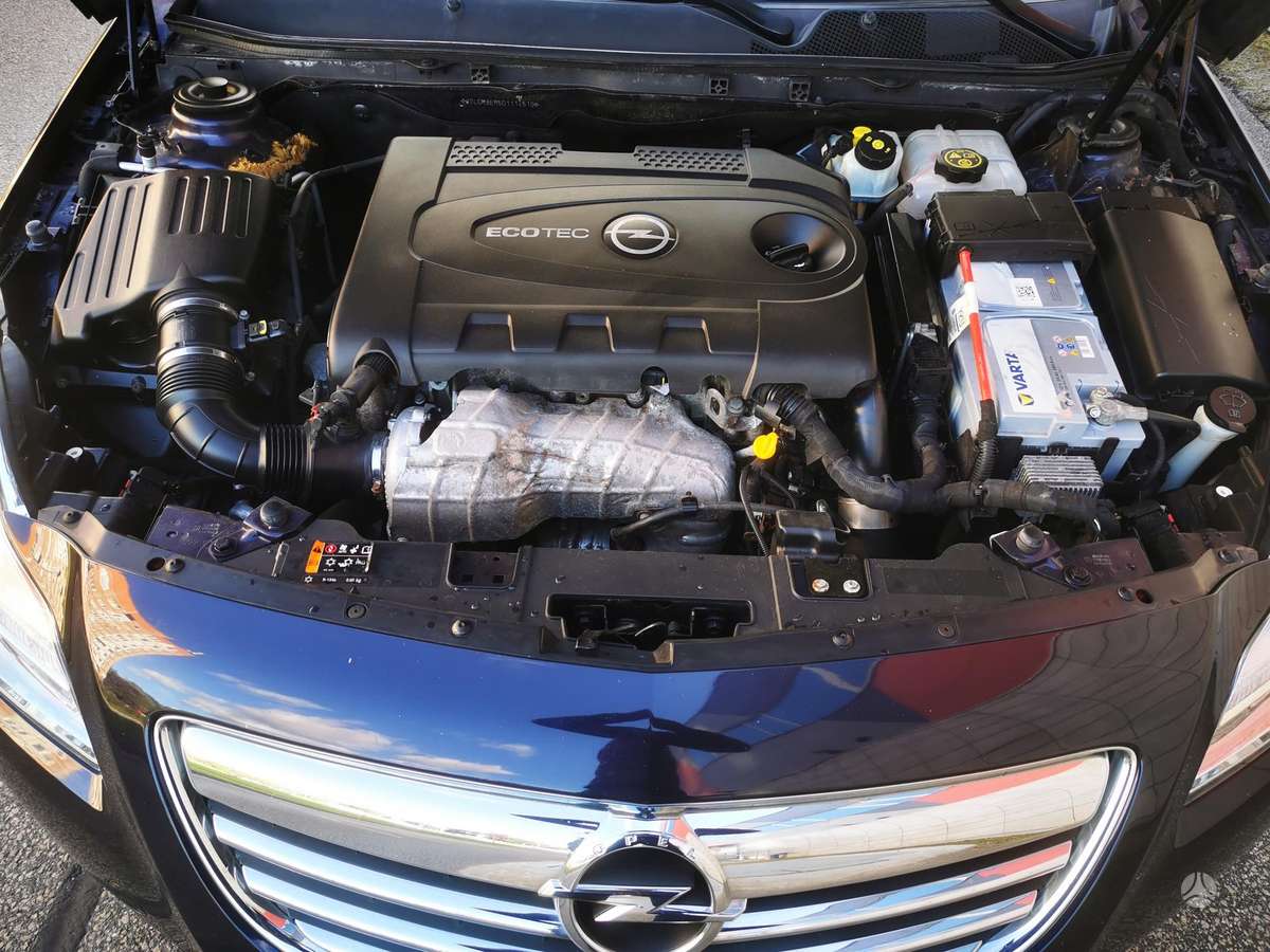 Opel Insignia 2013 — photo 30