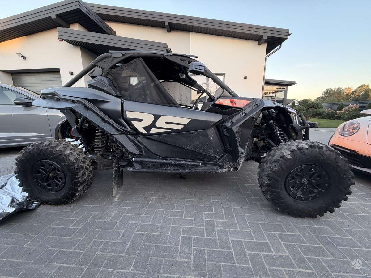 Can-Am Maverick 899cc, atv / quad