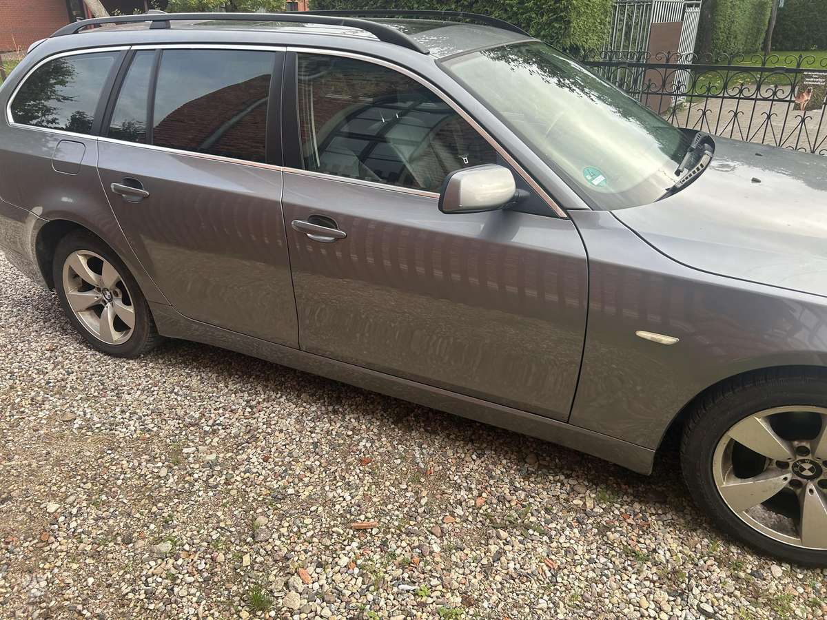 BMW 525, 3.0 l., wagon