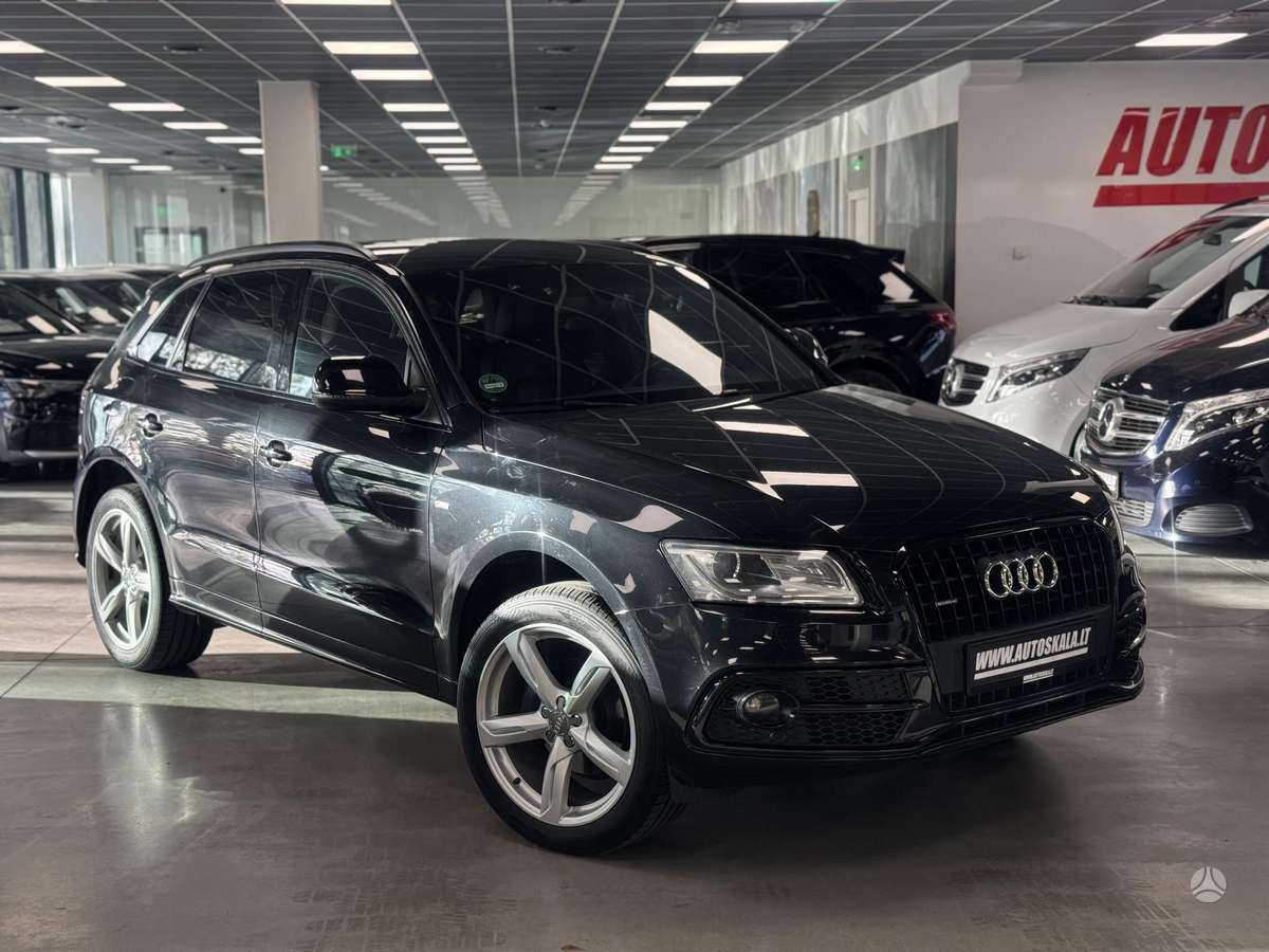 Audi Q5, 2.0 l., off-road / crossover