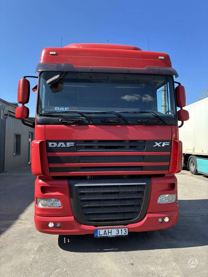 DAF 105SC, single sleeper