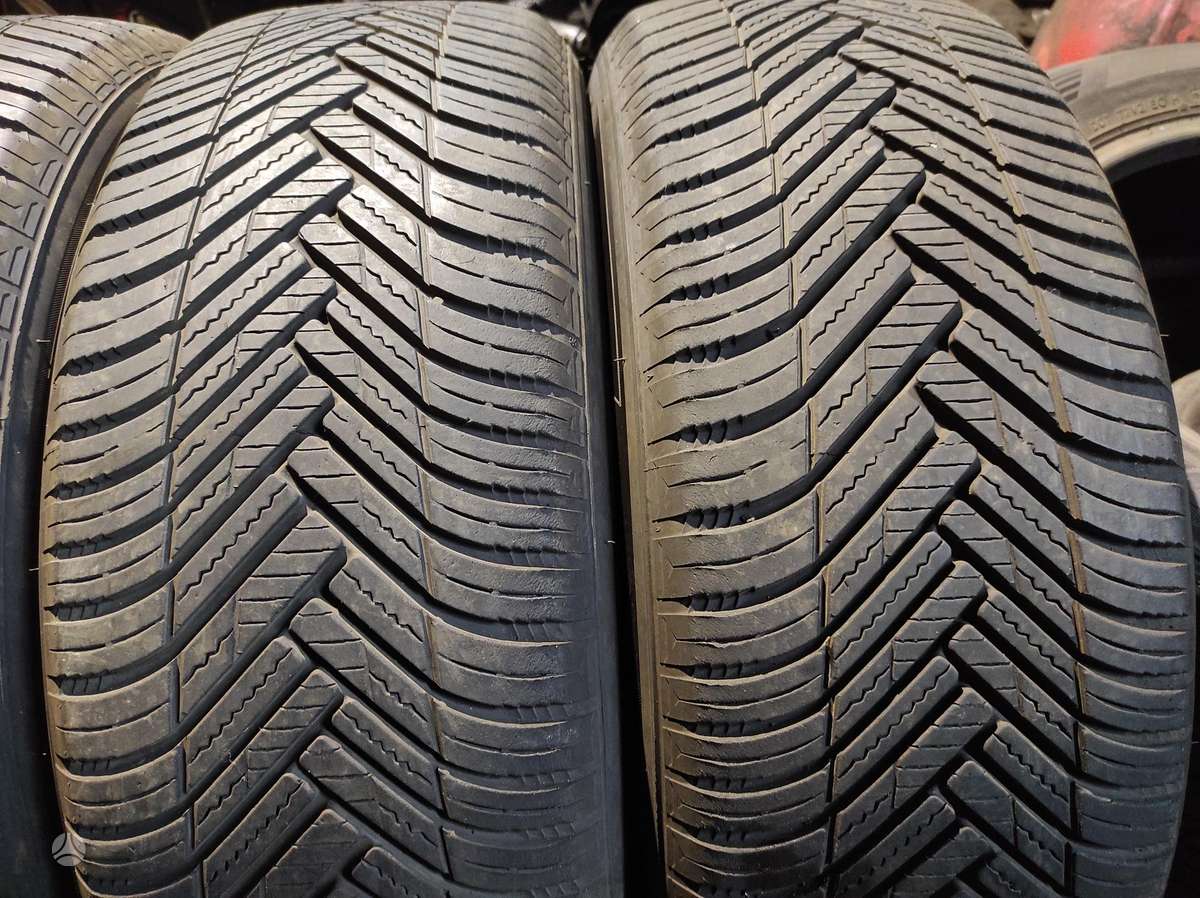 Dunlop ZieminesUniversaliosVasarines, winter 225/60 R18