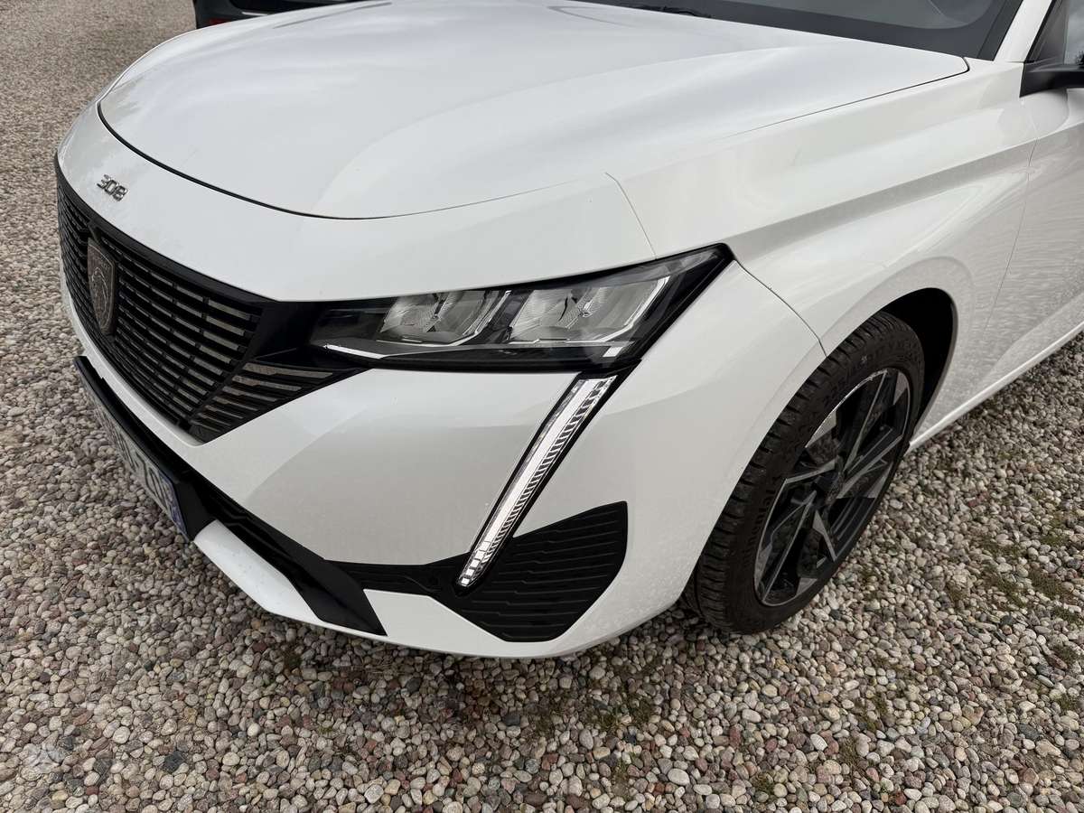 Peugeot 308, 1.2 l., Универсал