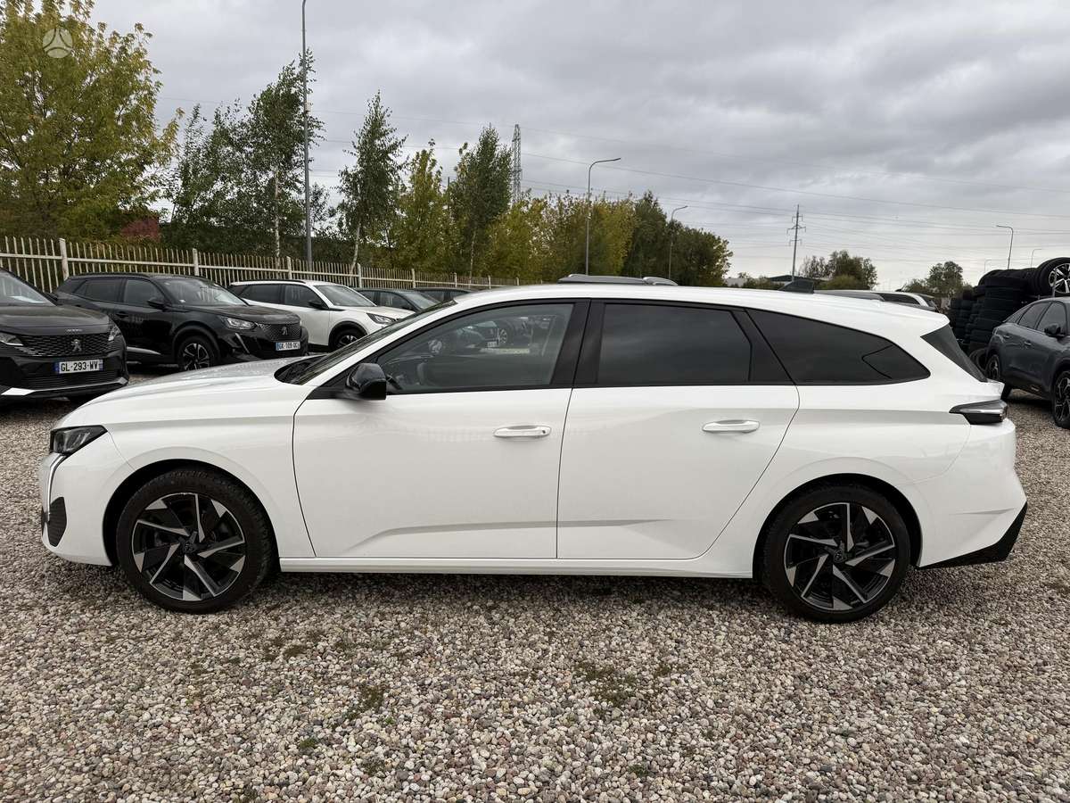 Peugeot 308, 1.2 l., Универсал