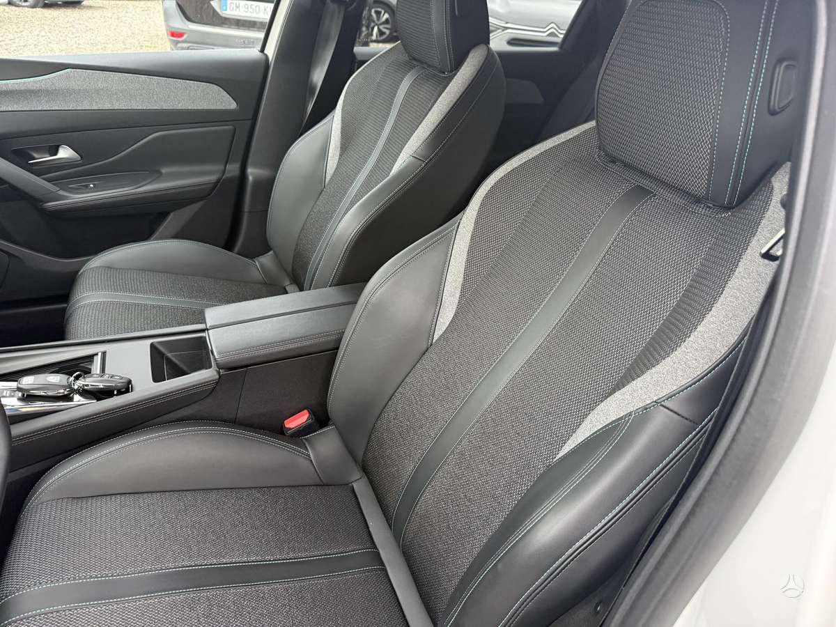 Peugeot 308, 1.2 l., Универсал