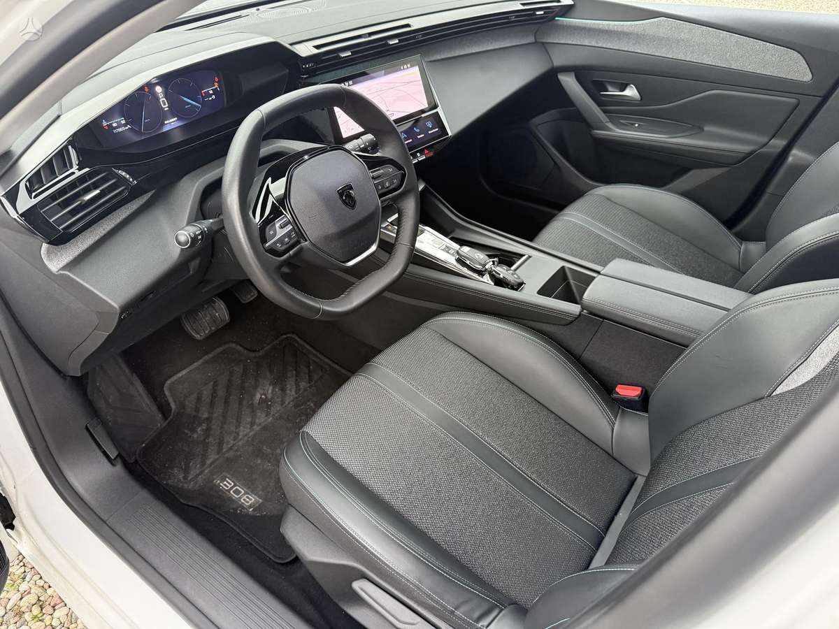Peugeot 308, 1.2 l., Универсал