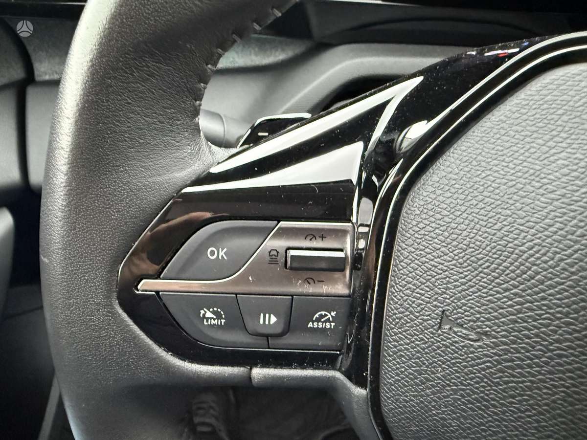 Peugeot 308, 1.2 l., Универсал