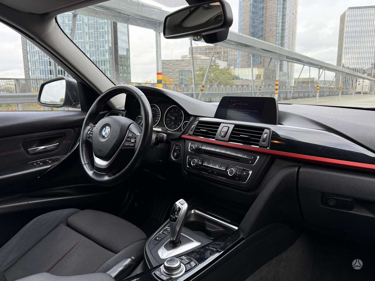 BMW 318, 2.0 l., wagon