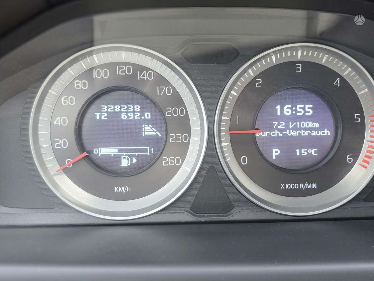 Volvo XC70, 2.4 l., wagon