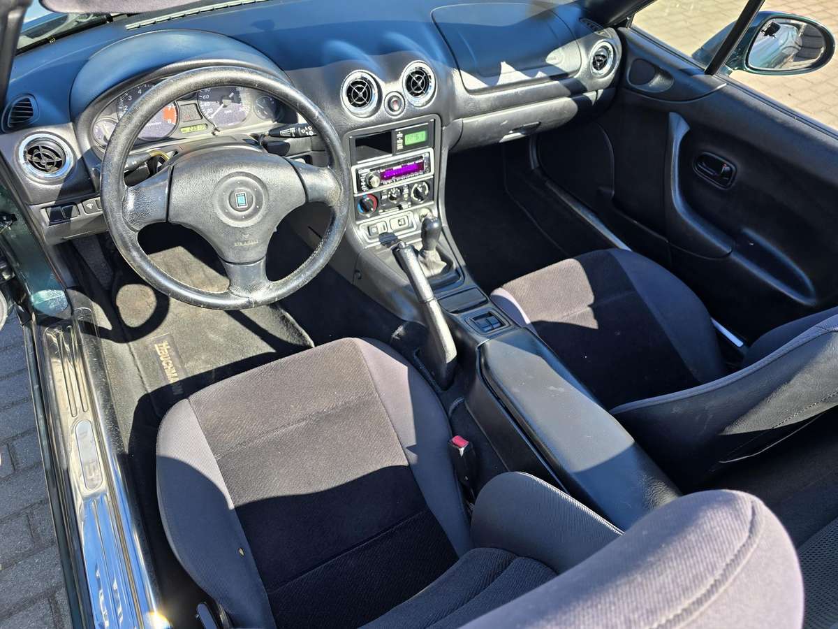 Mazda MX-5, 1.6 l., Кабриолет