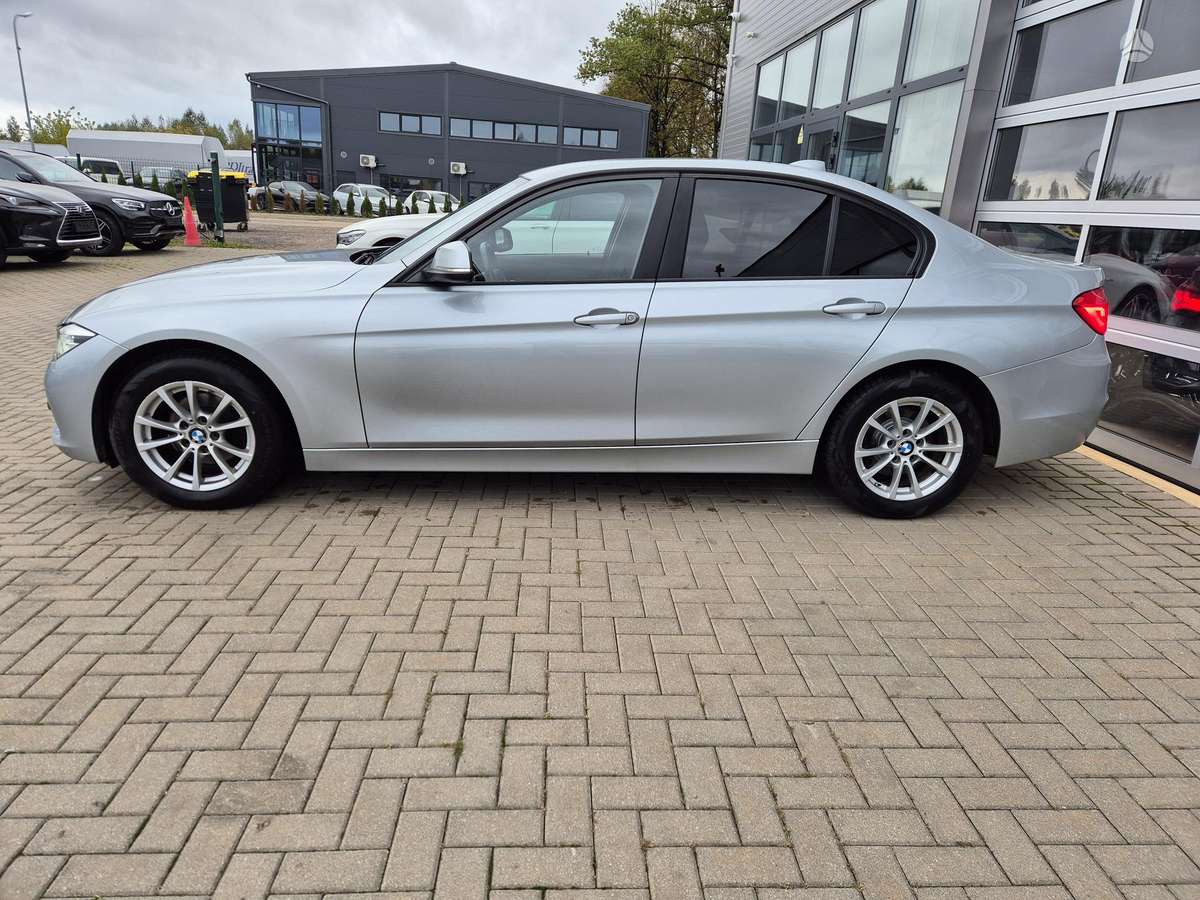 BMW 316, 2.0 l., Седан