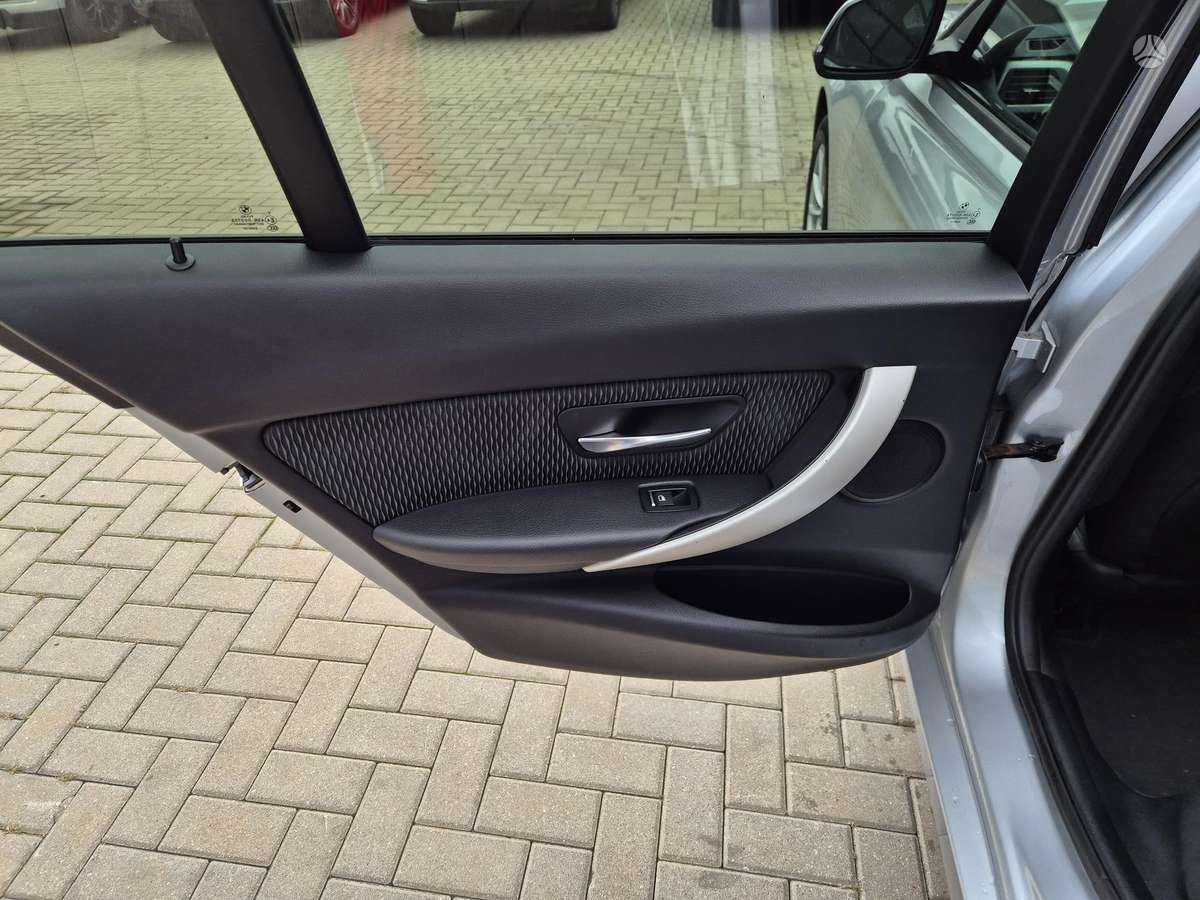 BMW 316, 2.0 l., Седан