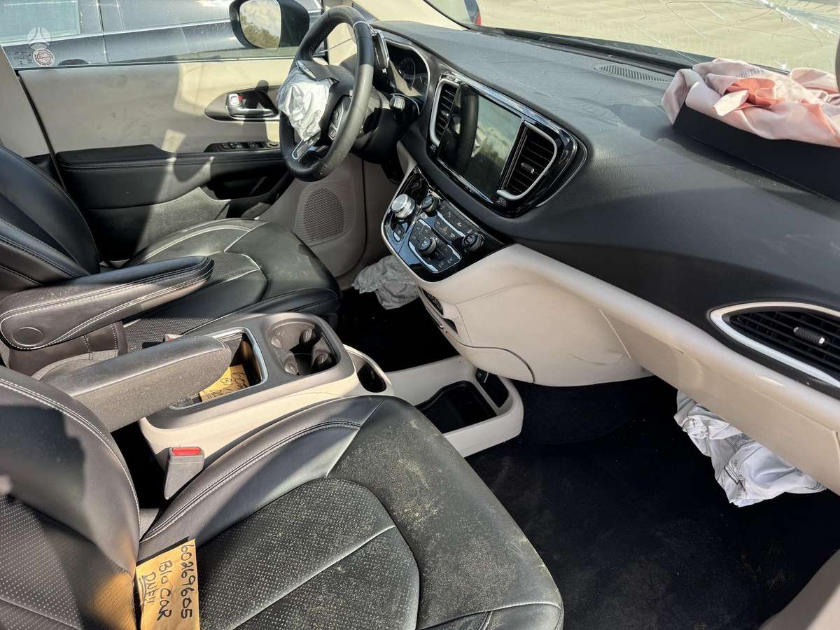 Chrysler Pacifica dalimis. Chrysler pacifika dalimis dalis rasite https rr