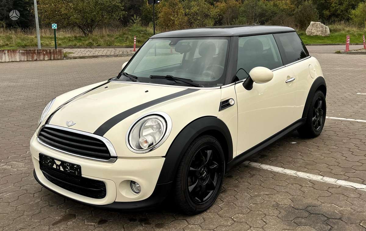 Mini Cooper, 1.6 l., Хэтчбек