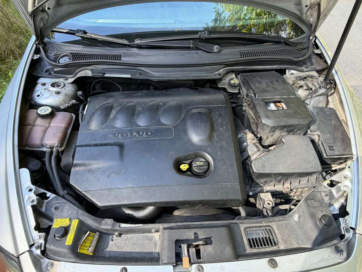 Volvo V50, Универсал