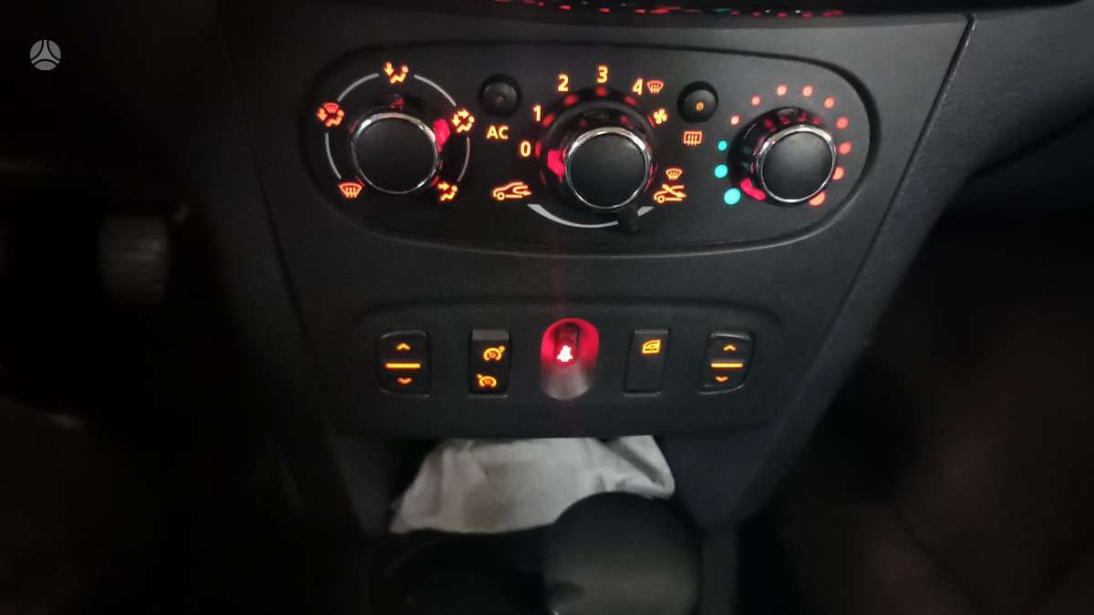 Dacia Sandero, 0.9 l., hatchback