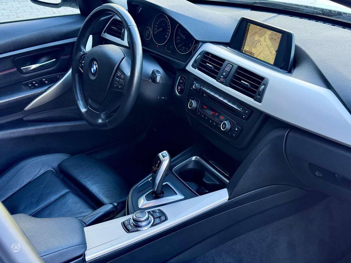 BMW 320, 2.0 l., Седан