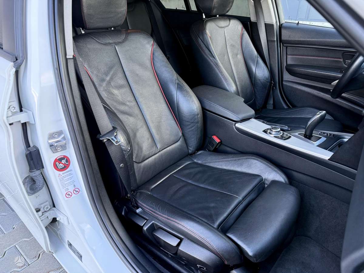BMW 320, 2.0 l., Седан